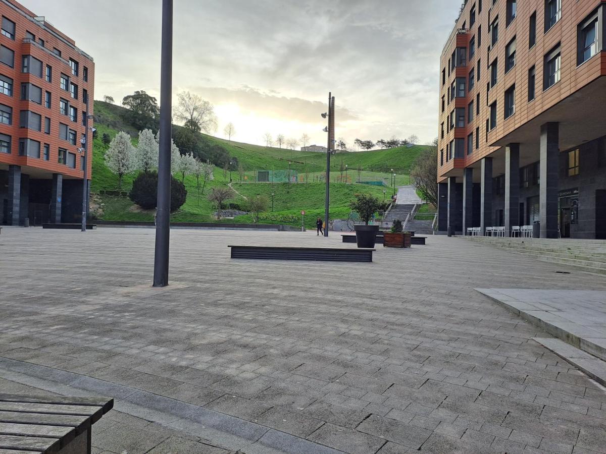 Apartamento En El Centro Con Garaje Directo. Bilbao Exterior photo