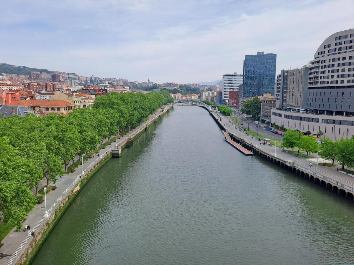 Apartamento En El Centro Con Garaje Directo. Bilbao Exterior photo